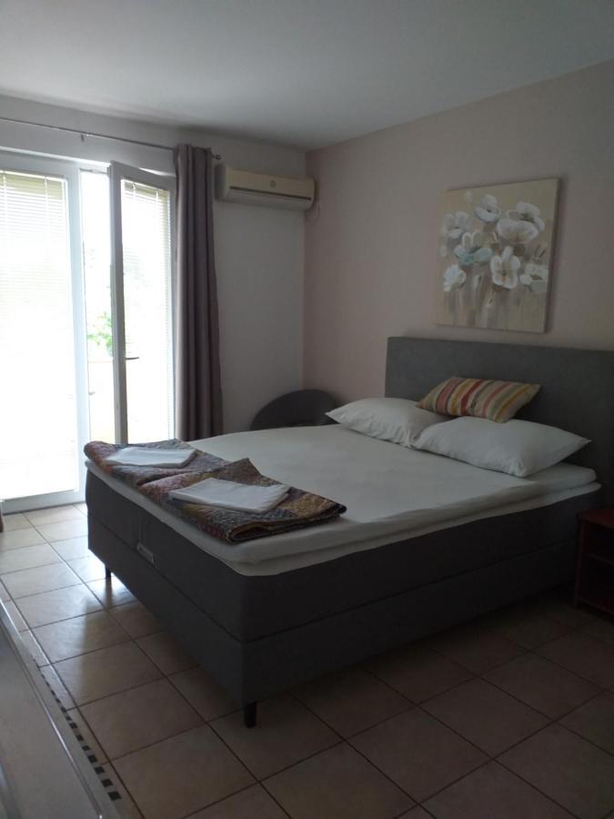 Apartments Golic Biograd Na Moru Luaran gambar