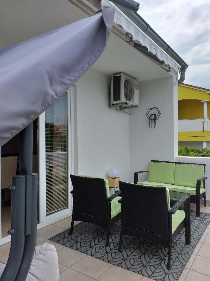 Apartments Golic Biograd Na Moru Luaran gambar
