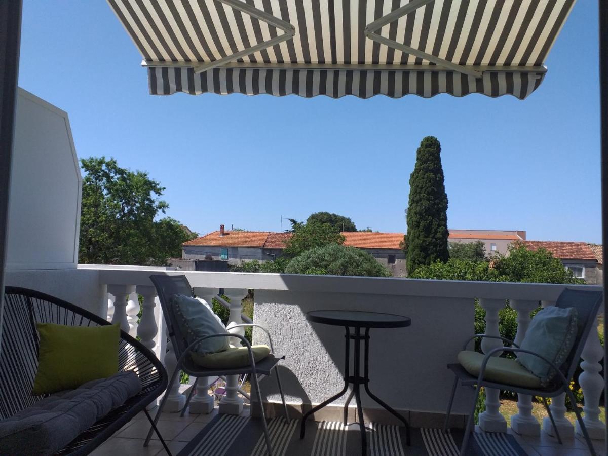 Apartments Golic Biograd Na Moru Luaran gambar