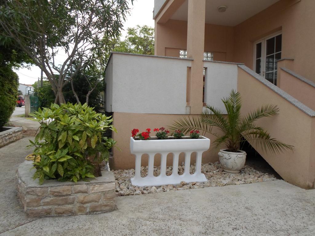Apartments Golic Biograd Na Moru Luaran gambar