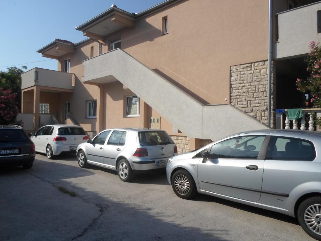 Apartments Golic Biograd Na Moru Luaran gambar
